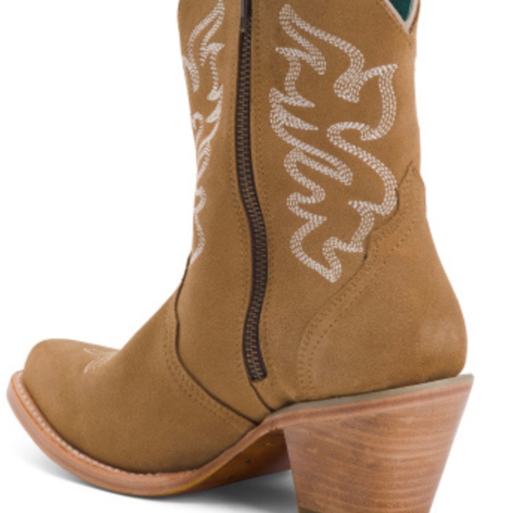Corral Western Suede Pointed Toe Embroidered Side Zip Cowgirl Heeled Boots 8.5 - Picture 2 of 7